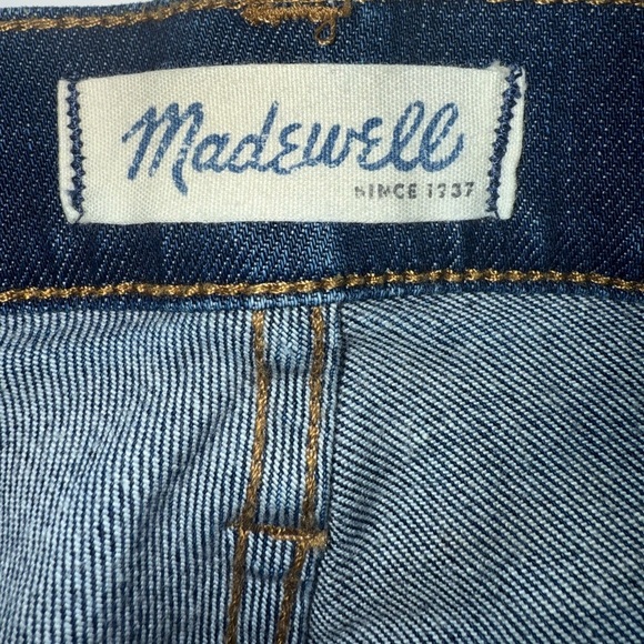 Madewell 9" Mid-Rise Skinny Jeans in Paloma Wash: Raw-Hem Edition Size 31” - Picture 5 of 9